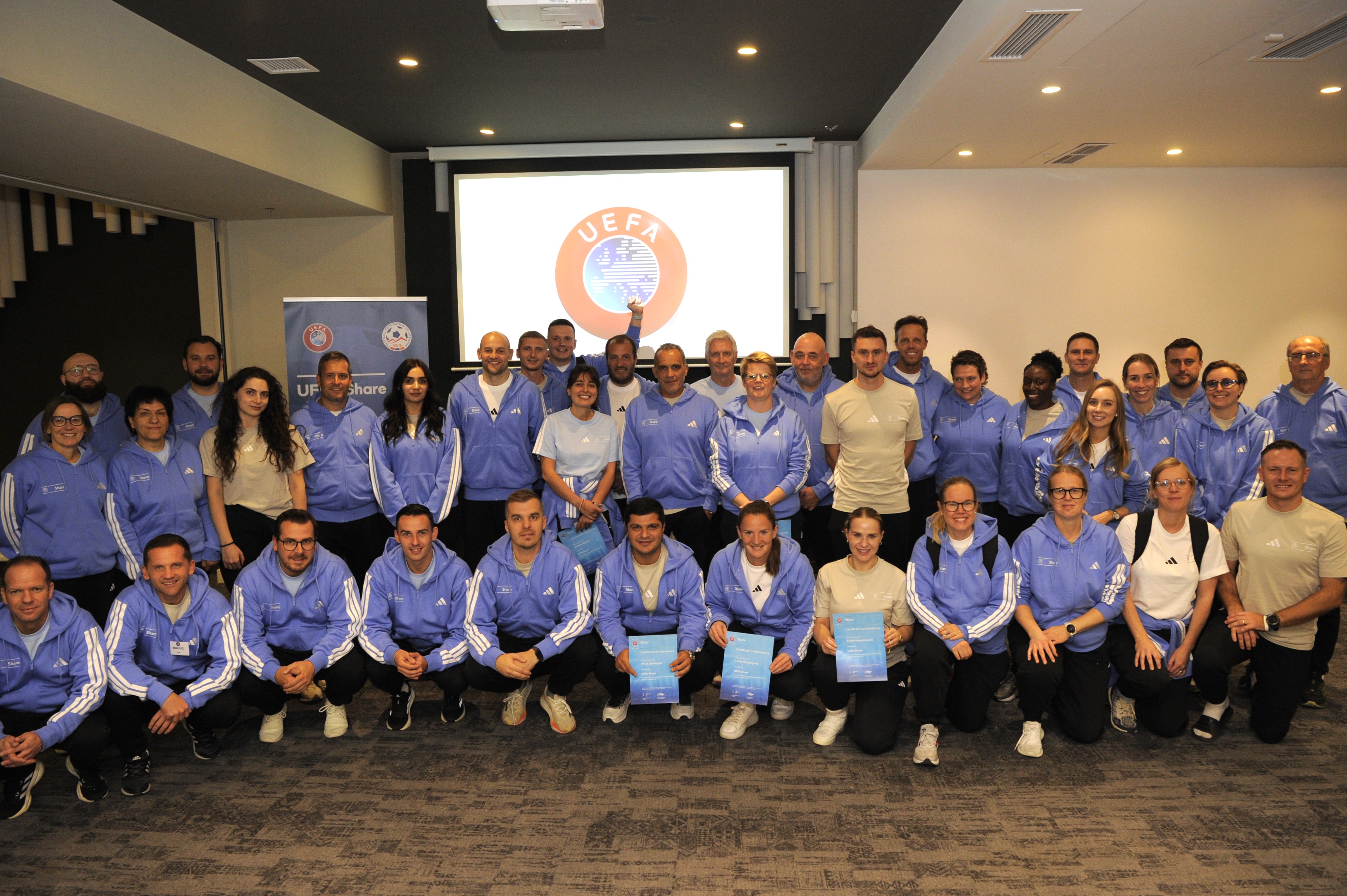 Örményországi UEFA-konferenciára utaztak grassroots-szakembereink